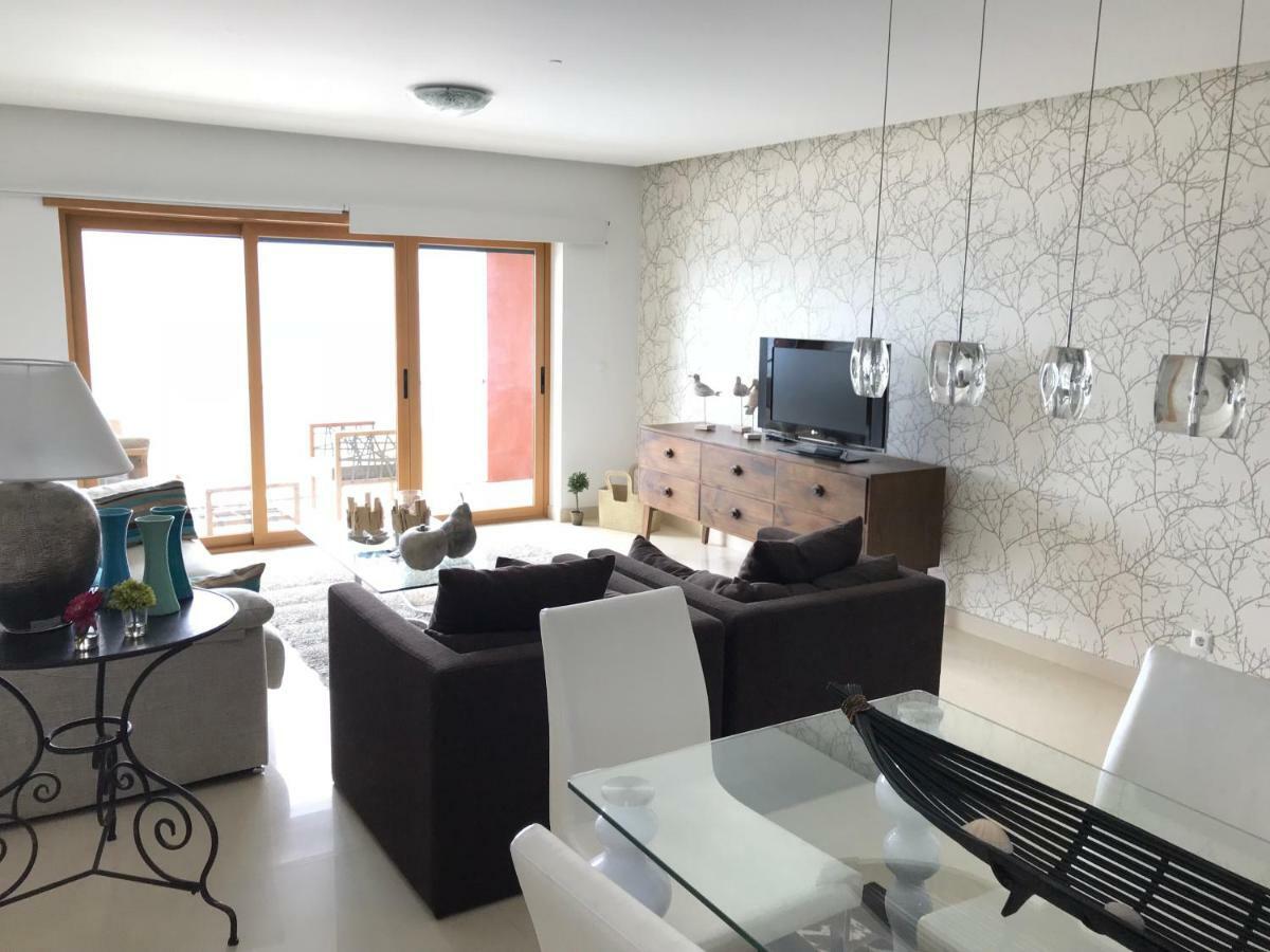 Apartamentos De Lujo Con Vistas Al Mar Sesimbra Bagian luar foto